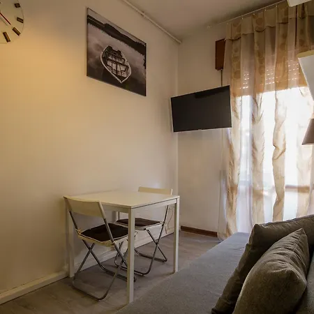 Massimo House Fiera Apartment *